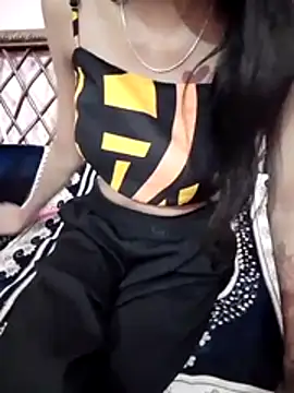 mynidhiji - Mynidhiji's free webcam - UK Sex Cams