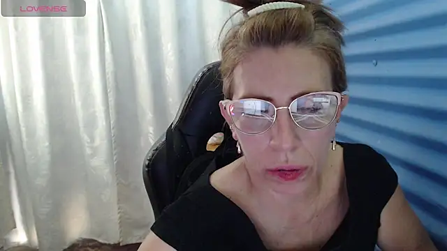 chayla_ruiz - Chayla_Ruiz's free webcam - UK Sex Cams