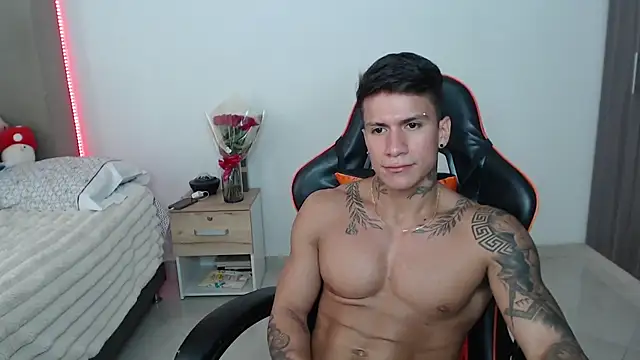 pettergrey1 (M young) - hot cum in my abs and oil