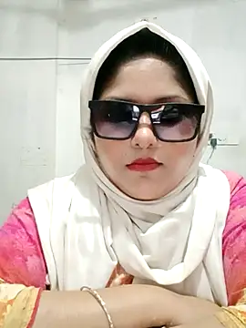 nusrat-n (F young) - Full nude