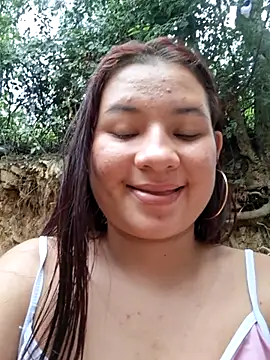 hot-mom22 (G young) - I SHOW MY ASS TO 2 STRANGERS