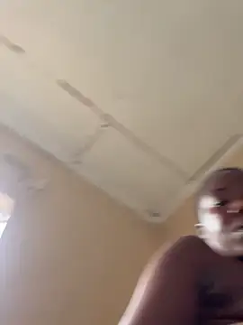 chomi2014 (Ask my age) - Need more 💰💸💴💶🤲