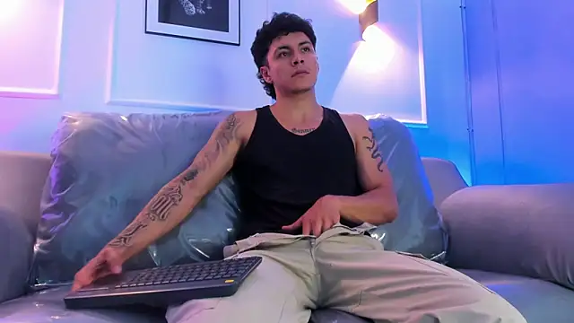 Preview of leo_santoro