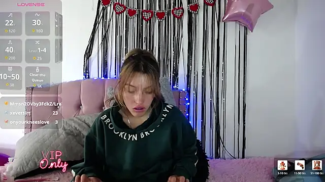 emily_cooper_pym live sex cam