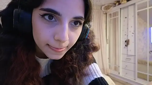 Blissmissataeses webcam