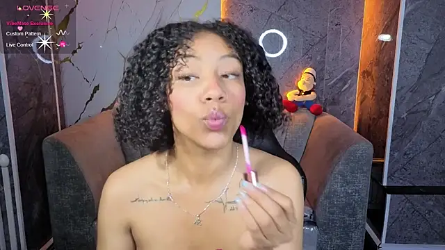 violeth_b - Violeth_b's free webcam - UK Sex Cams