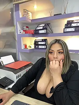 isabella_horney_ webcam