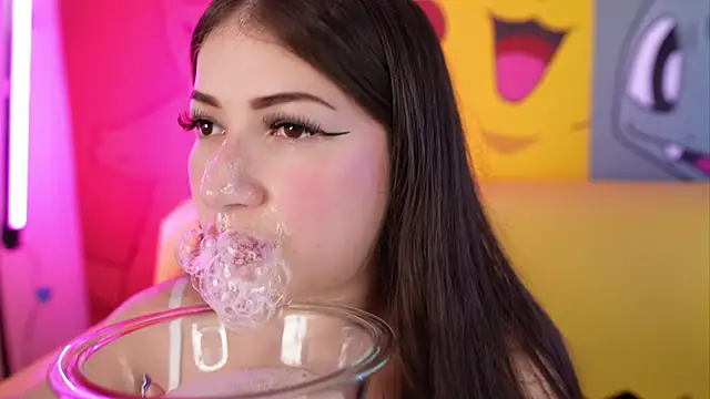 Live sex cam of miss__pamela