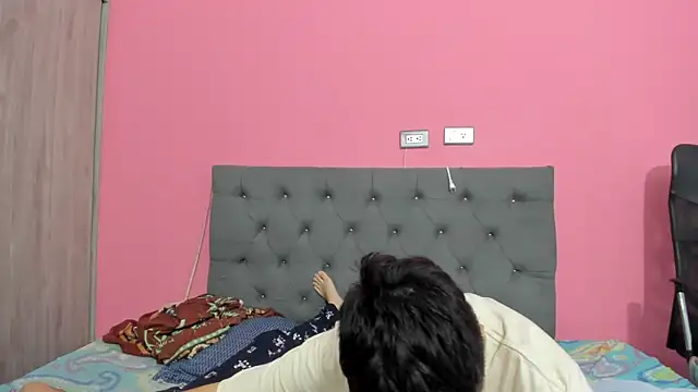 ariloe_quintero - Ariloe_quintero's free webcam - UK Sex Cams