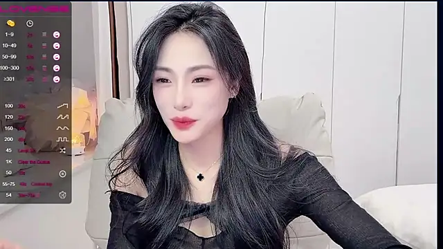 uuxiaocai's Stripchat show and profile