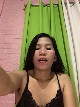 Webcam Model (Cleo17) is live