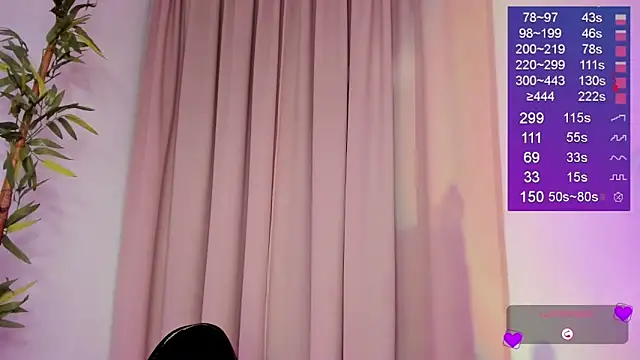 Bella-White live sex cam