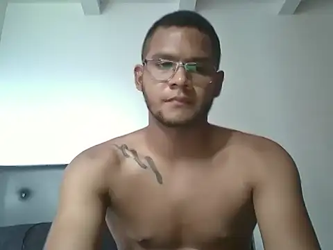 jayden_cooper1 - Jayden_cooper1's free webcam - UK Sex Cams