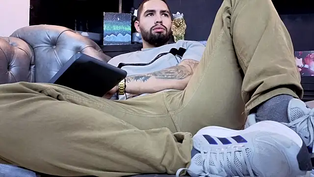 matteosantos live sex cam