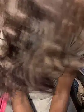 Webcam Model (Indian-Squirt)  is live.Free join now!