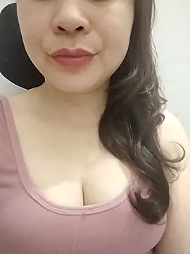 Webcam Model (Cogai-nhutnhat)  is live.Free join now!