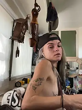 ittybittystonie (F young) - Have my b slap bare ass 6 times