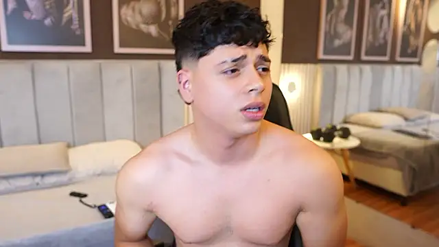 ethan_occonor (Ask my age) - 🔥lush x 10min in my ass + cum🔥