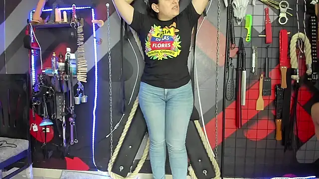 SUBMISSION_BDSM webcam