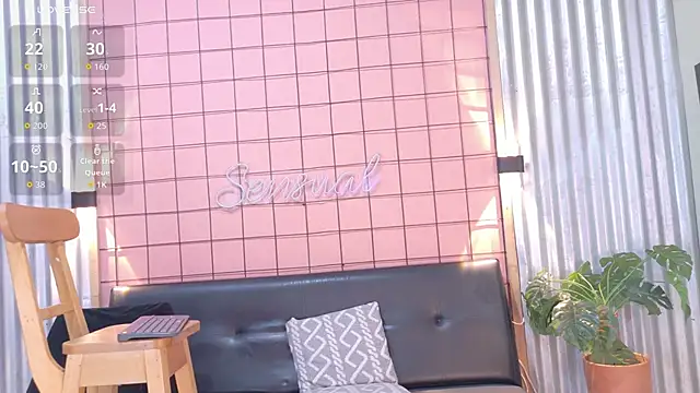 mensia_hernandz webcam