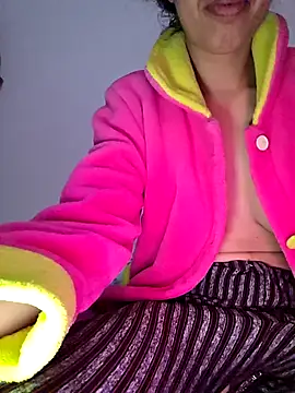 altinya - Altinya's free webcam - UK Sex Cams