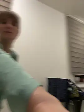 jennifer11772 - Jennifer11772's free webcam - UK Sex Cams