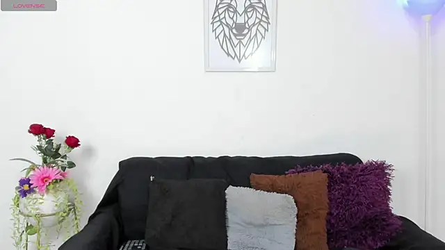 fressittalove01 - Fressittalove01's free webcam - UK Sex Cams