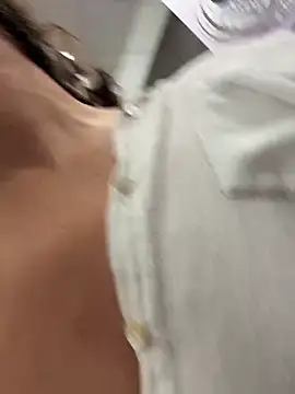 sweetsirenn (F young) - swinger resort march 26(EST)