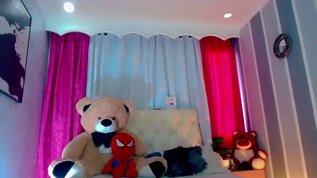 Julia_Bulette1 webcam