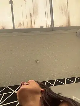 CherrySmirkXXX webcam