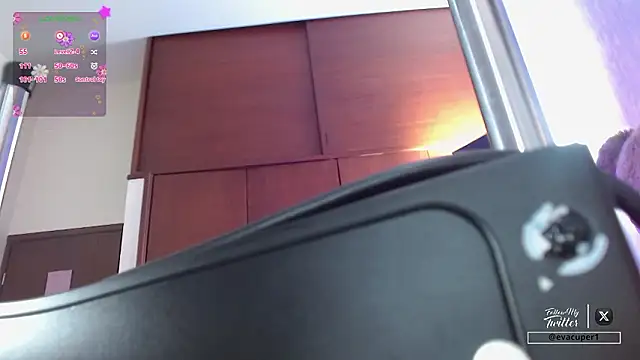 eva_cuper (F young) - open pussy 🐸😽