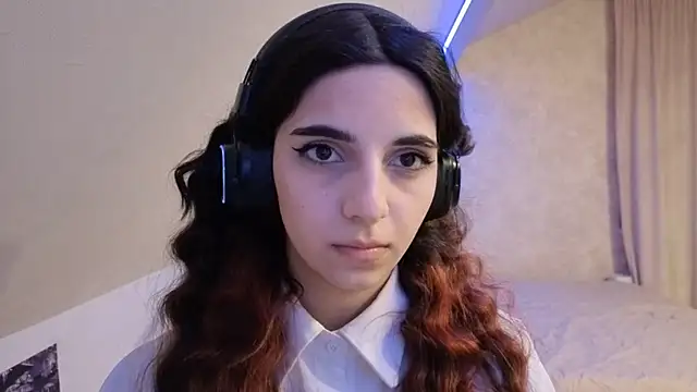 Blissmissataeses webcam