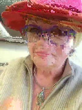 hot-muci - Hot-Muci's free webcam - UK Sex Cams