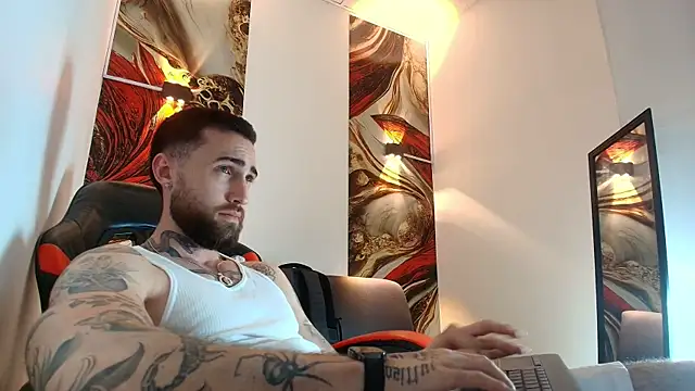 luke_davis01 (M young) - BIG LOAD OUTT! 🍆😈🥵💦 CHOSSE WHERE