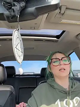 itsbabydashh - Itsbabydashh's free webcam - UK Sex Cams