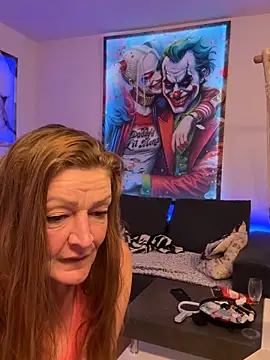 Webcam Model (Milf-Gabi)  is live.Free join now!