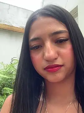 Webcam Model (Daniela_Pink)  is live.Free join now!