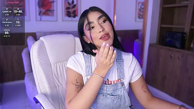 JulesBenett live cam profile