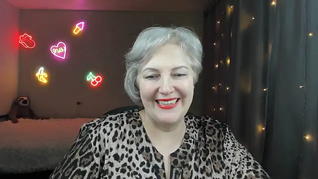 Mary-Leee live sex cam
