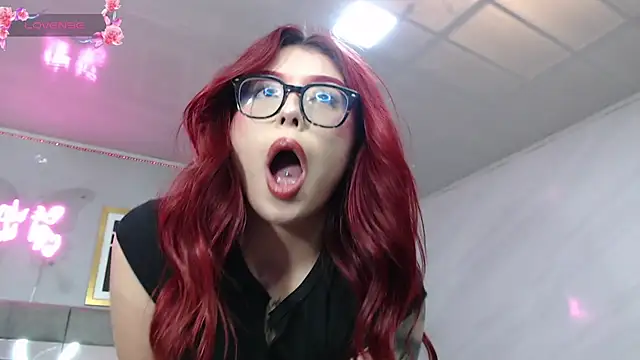 Red Bunny V (Red_Bunny_v)