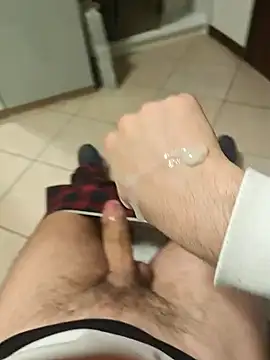 Live sex cam di LucifertheGenius