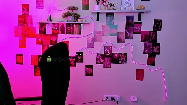 Live sex cam di travis_wolf_