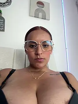 Webcam Model (Seized_lust)  is live.Free join now!