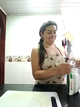 Webcam Model (maynor_1998)  is live.Free join now!