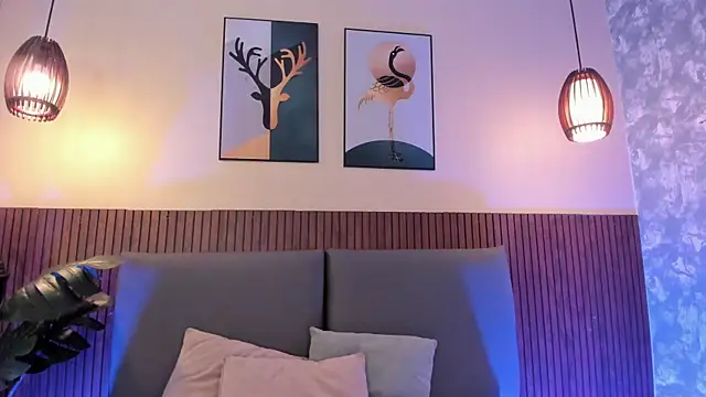 nicolleeevanss - NicolleeEvanss's free webcam - UK Sex Cams