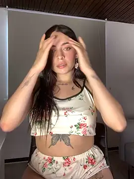 Webcam Model (Morgana_Pink)  is live.Free join now!