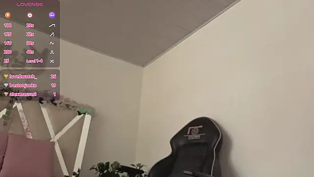 zury_tay - ZURY_TAY's free webcam - UK Sex Cams