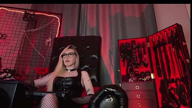 liya_liss - Liya_Liss's free webcam - UK Sex Cams