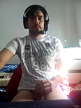 ghostfu1996 - Ghostfu1996's free webcam - UK Sex Cams