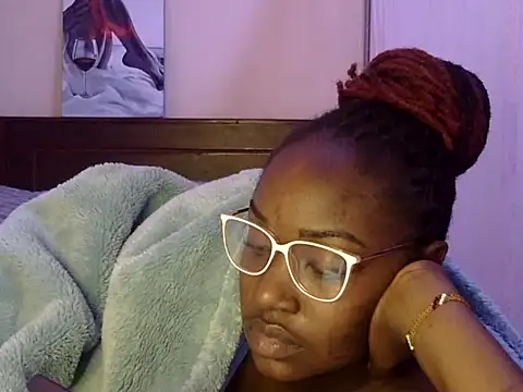 sexy-suzy - Sexy-suzy's free webcam - UK Sex Cams